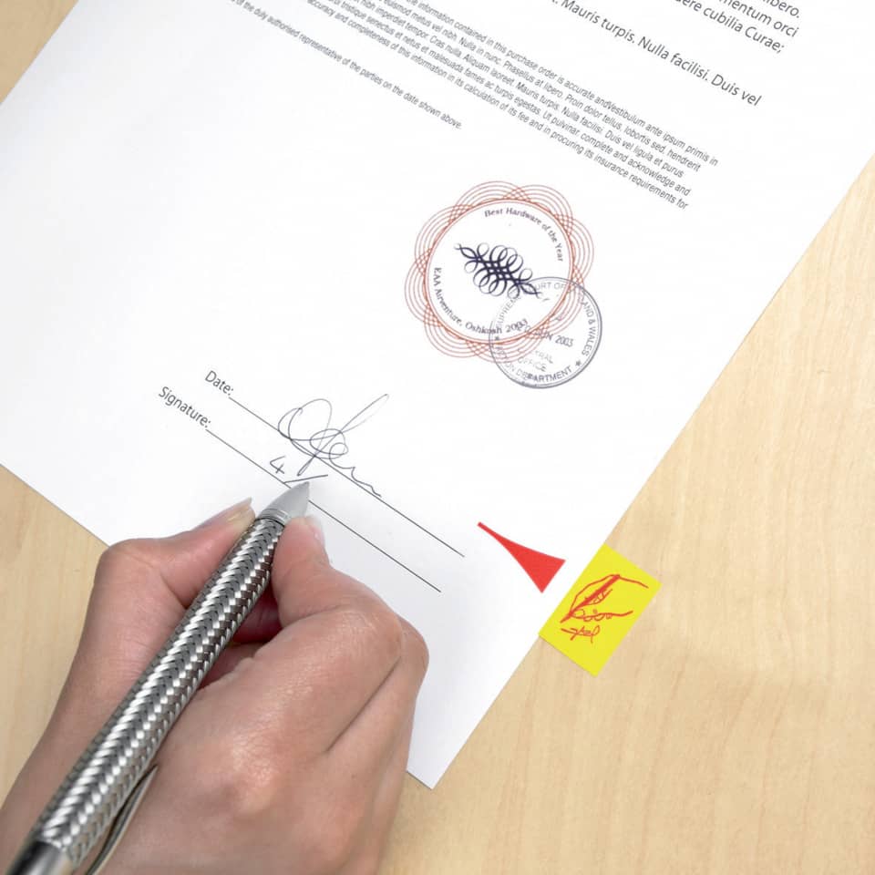 Segnapagina removibili Post-it® Index Medium "Firma qui" 50 fogli giallo 680-31