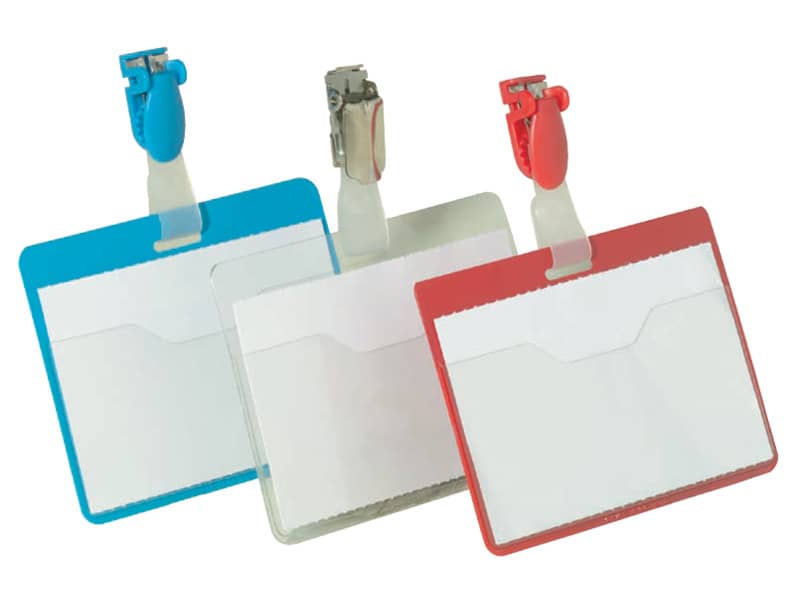 Portanomi con clip DURABLE tasca aperta trasparente inserto 60x90mm conf. 25 - 810619