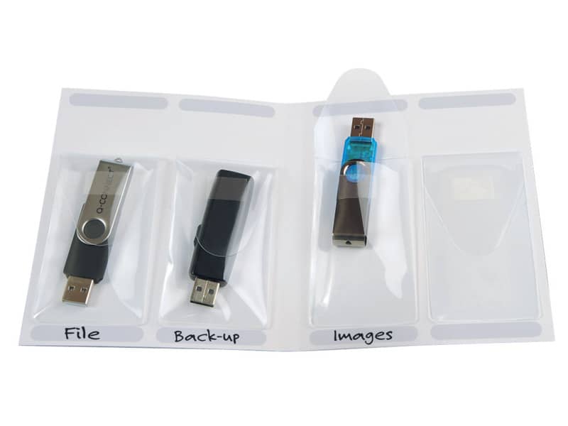Bustina porta USB Q-Connect plastica trasparente - 9x5 cm conf. da 10 - KF22350