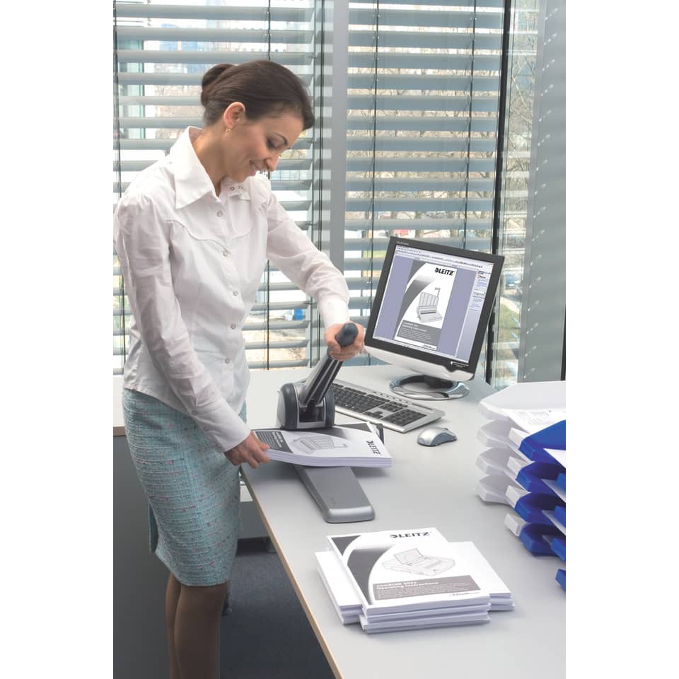 Superperforatore a 2 fori Leitz 5182 in metallo grigio fino a 250 fogli 51820184