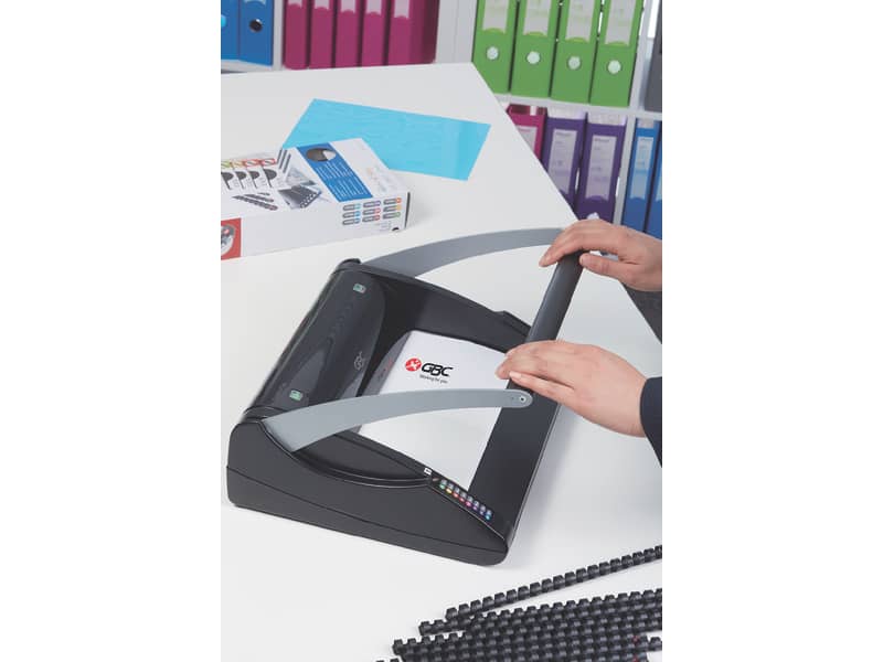 Rilegatrice a dorsi plastici GBC CombBinb® C200 nero 4401845