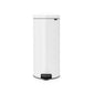Pattumiera a pedale Brabantia Pedal Bin New Icon 30x38x68 cm bianco 30 litri 111785