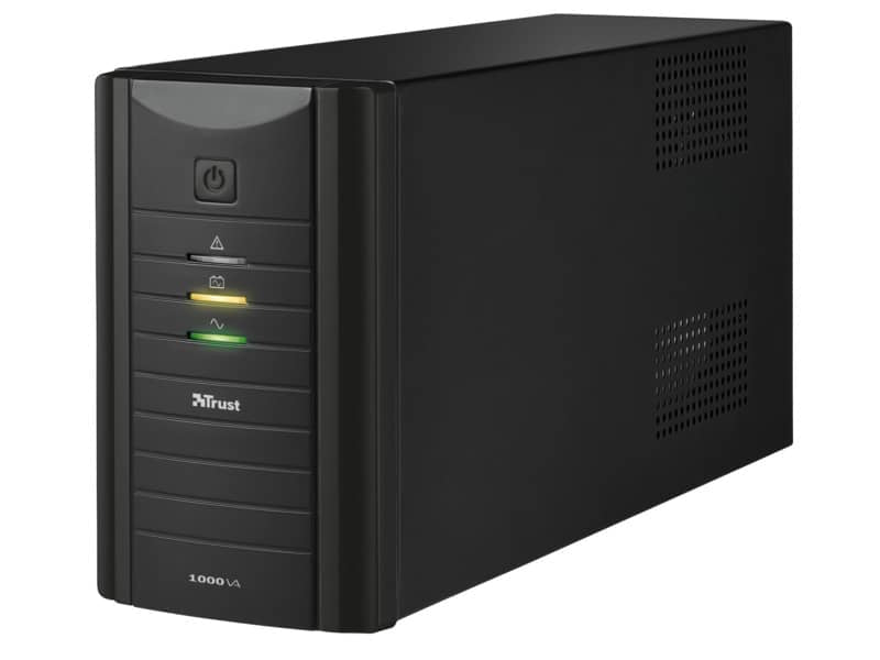 Gruppo di continuità da 1000 VA UPS Trust Oxxtron nero 17680