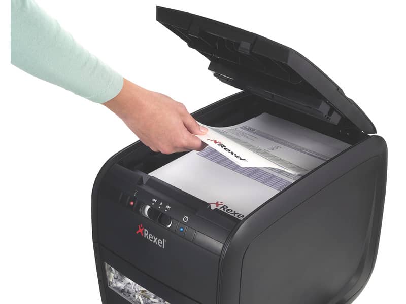 Distruggidocumenti ad alimentazione automatica Rexel Auto+60X  P-3 15 L taglio frammenti 4x45 mm nero 2103060EU