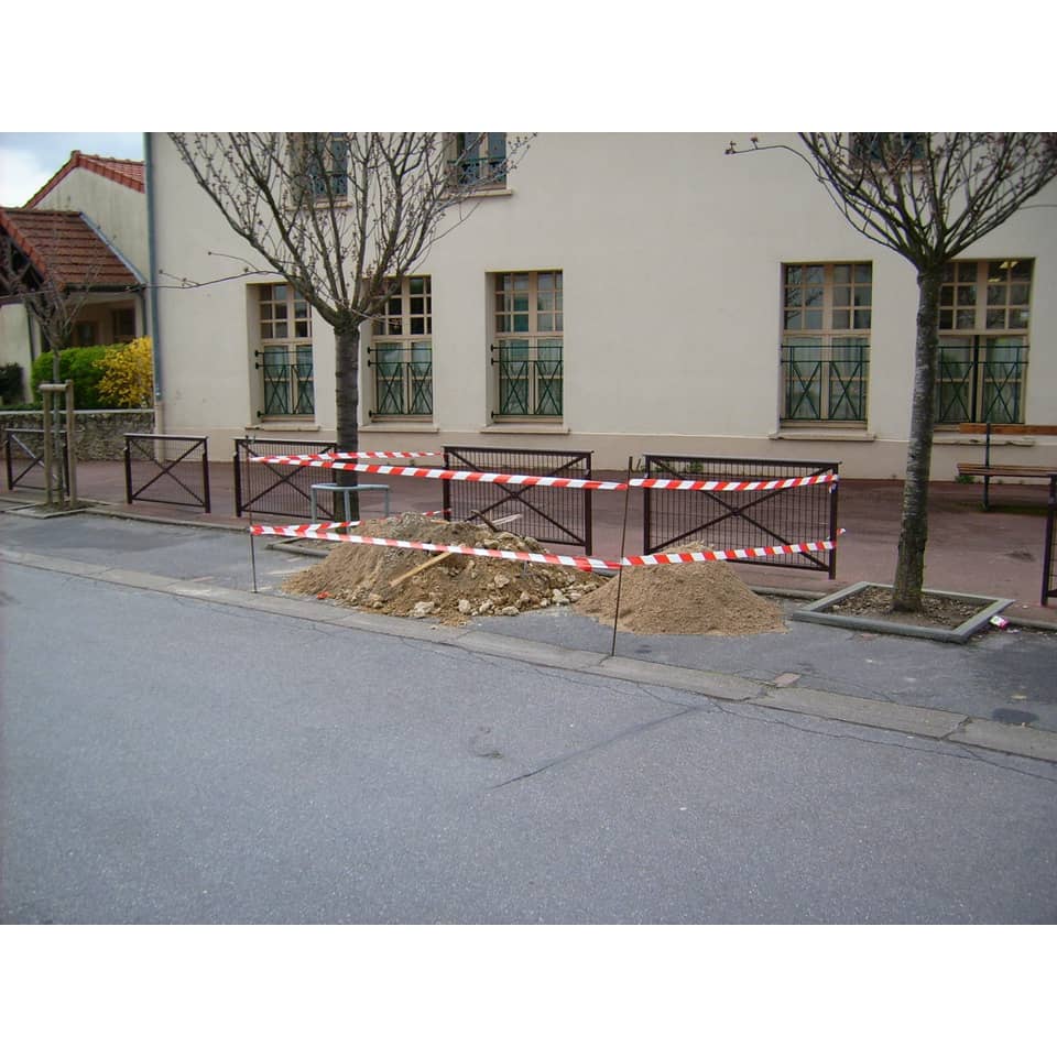 Nastro delimitatore Viso 50 mm x 100 m bianco/rosso RSNA121RB