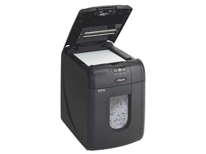 Distruggidocumenti ad alimentazione automatica Rexel Auto+130M P-5 26 L taglio microframmenti 2x15 mm 2104100EUA