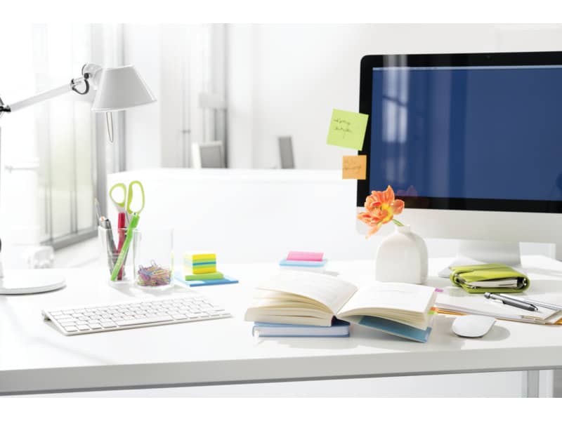 Segnapagina removibili Post-it® Index Mini con dispenser vivaci assortiti 4 confezioni da 35 - 683-4AB