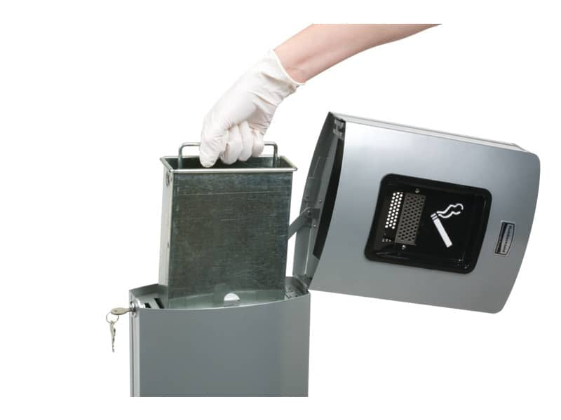 Posacenere a colonna Rubbermaid Metropolitan argento - H 108,7 cm - Ø 43 cm FGR93400SM