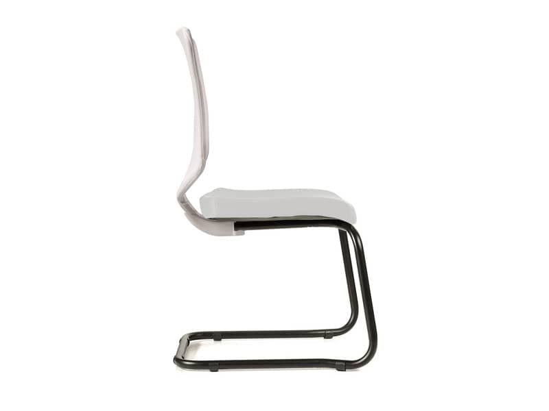 Sedia visitatore semidirezionale Unisit Newair NWBS su slitta - schienale rete bianco - riv. similpelle bianco NWBS/KQ