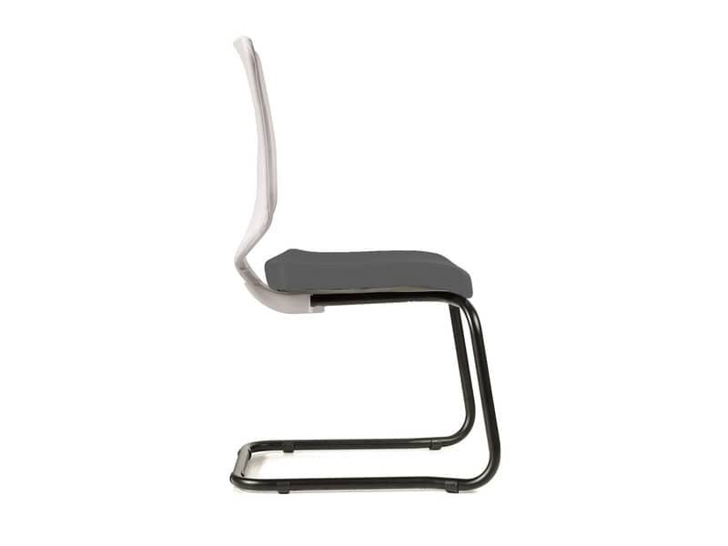 Sedia visitatore semidirezionale Unisit Newair NWBS su slitta - schienale rete bianco - rivest. pelle grigio - NWBS/PT