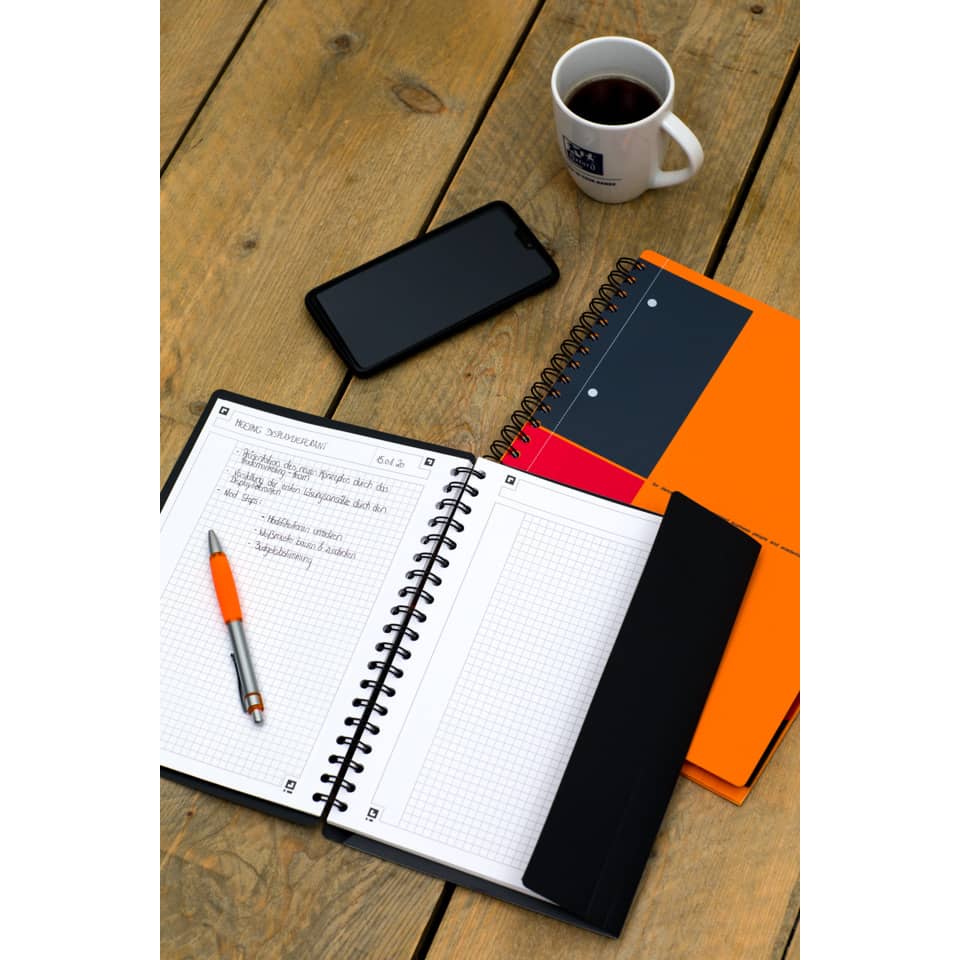 Quaderno spiralato OXFORD International Activebook Maxi A4+ grigio/arancio quadretti 5 mm - 100104329