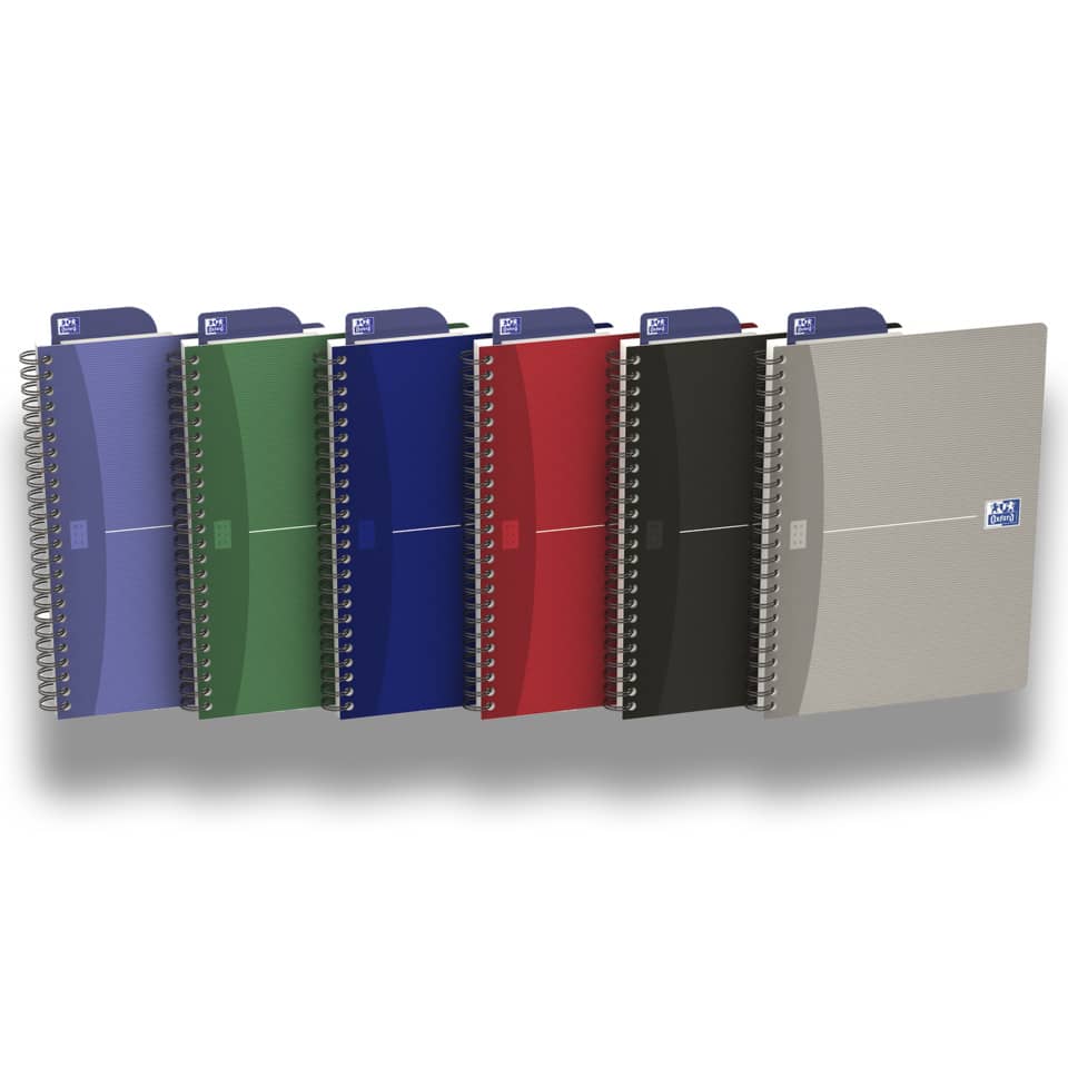 Quaderno spiralato OXFORD Office Essentials A5 assortiti quadretti 5 mm 100102938