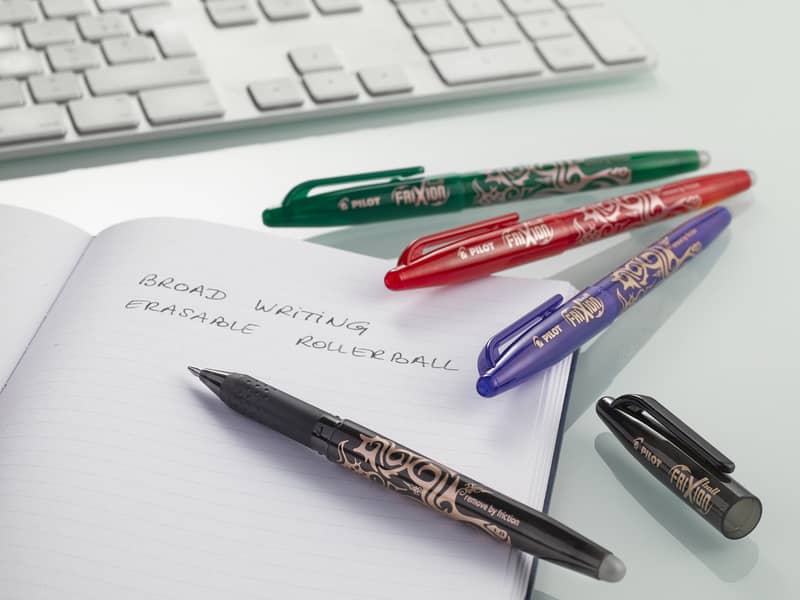 Penna a sfera cancellabile Pilot Frixion Ball punta Broad 1 mm rosso 6542