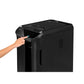 Distruggidocumenti uso moderati FELLOWES AutoMax™ 550C - P-4 - 83 L - taglio a frammenti 4x38mm - nero - 4963101